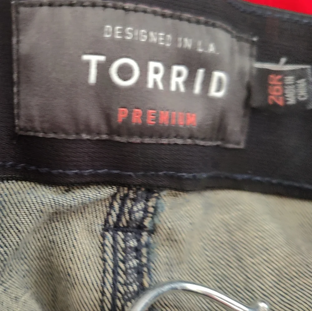 Torrid Bombshell Skinny Jeans - Blue - Size 26R - Picture 4 of 4